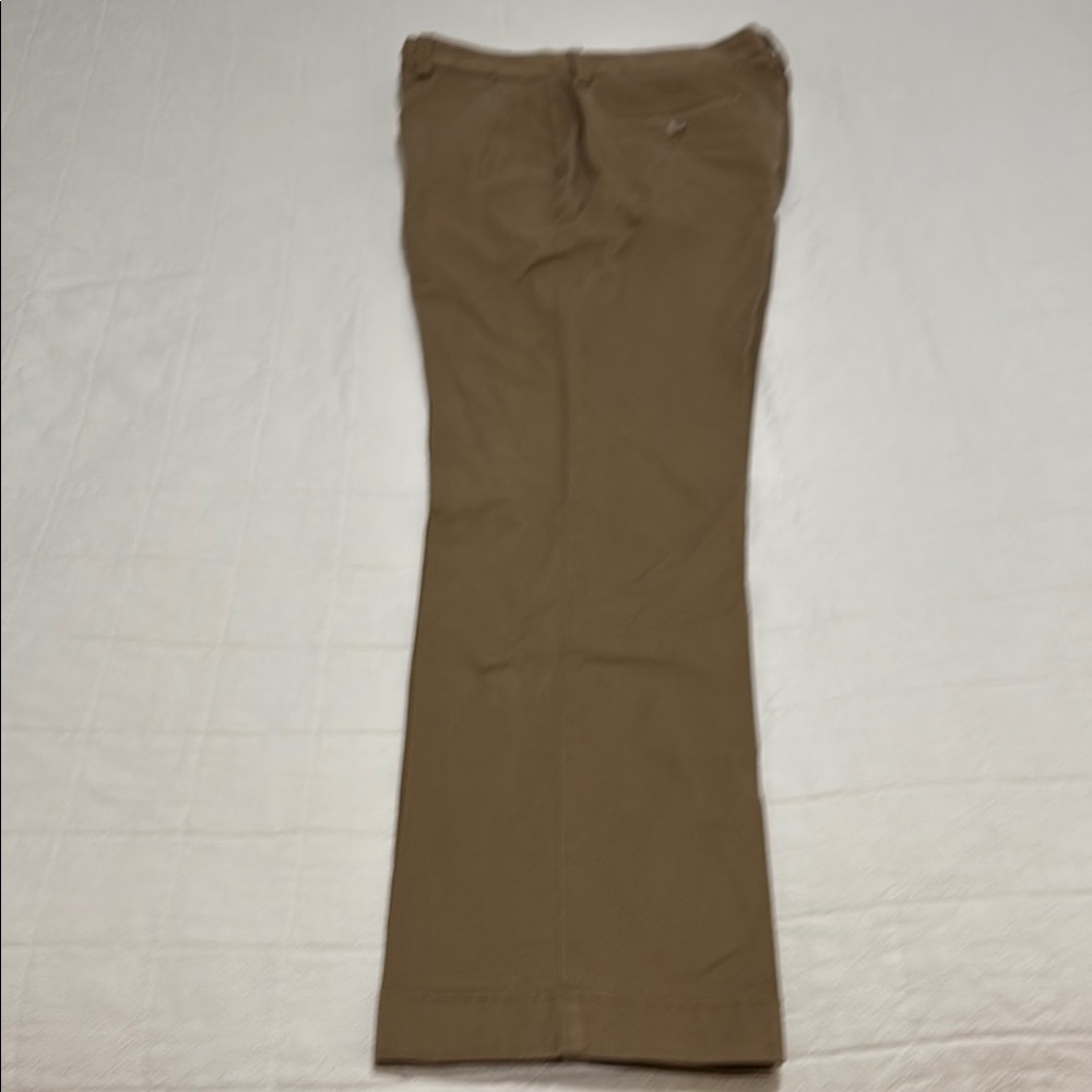 Vineyard Vines Tan Chinos Classic Style